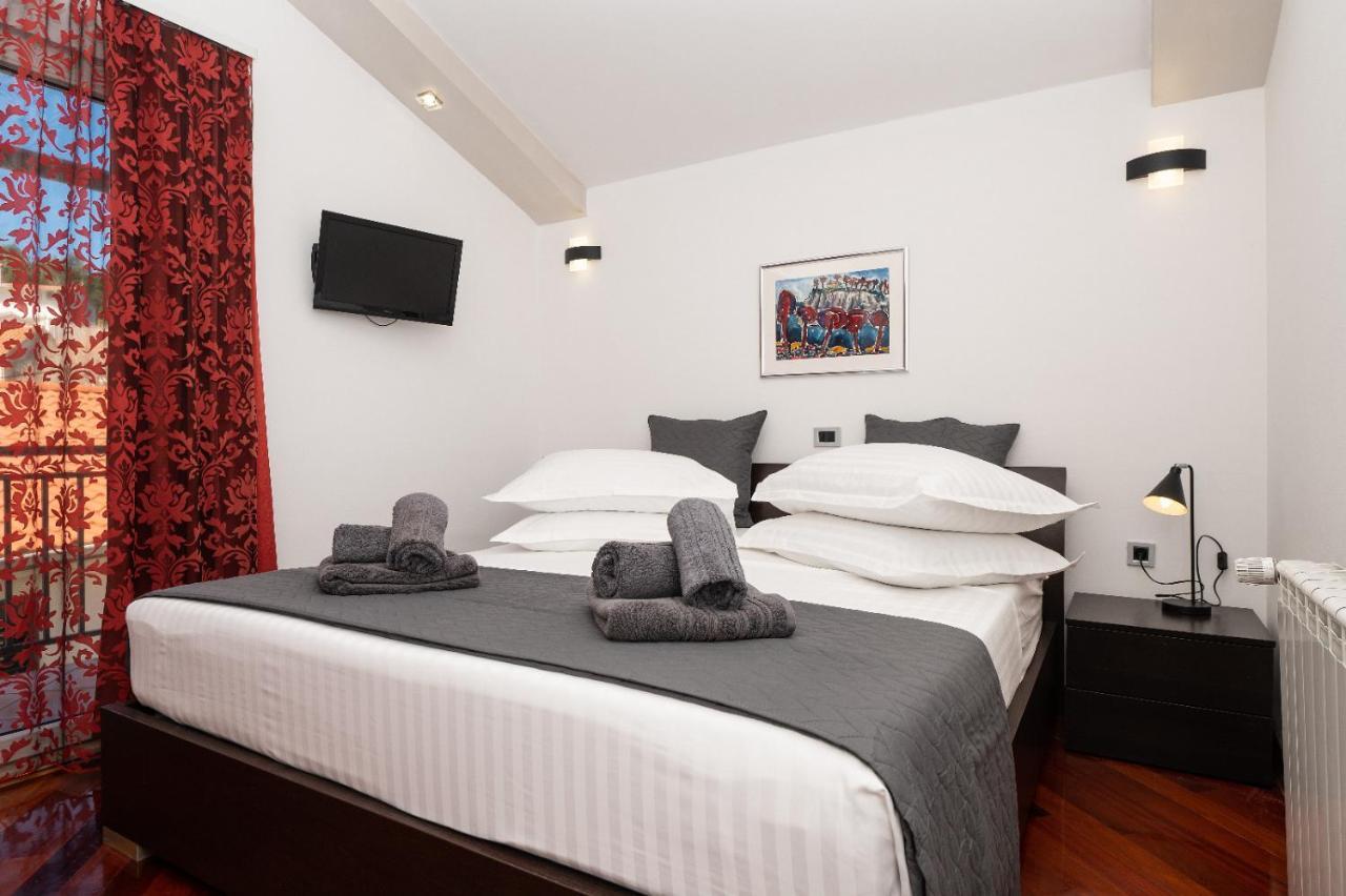 Apartments Luka Toni Крвавица Экстерьер фото