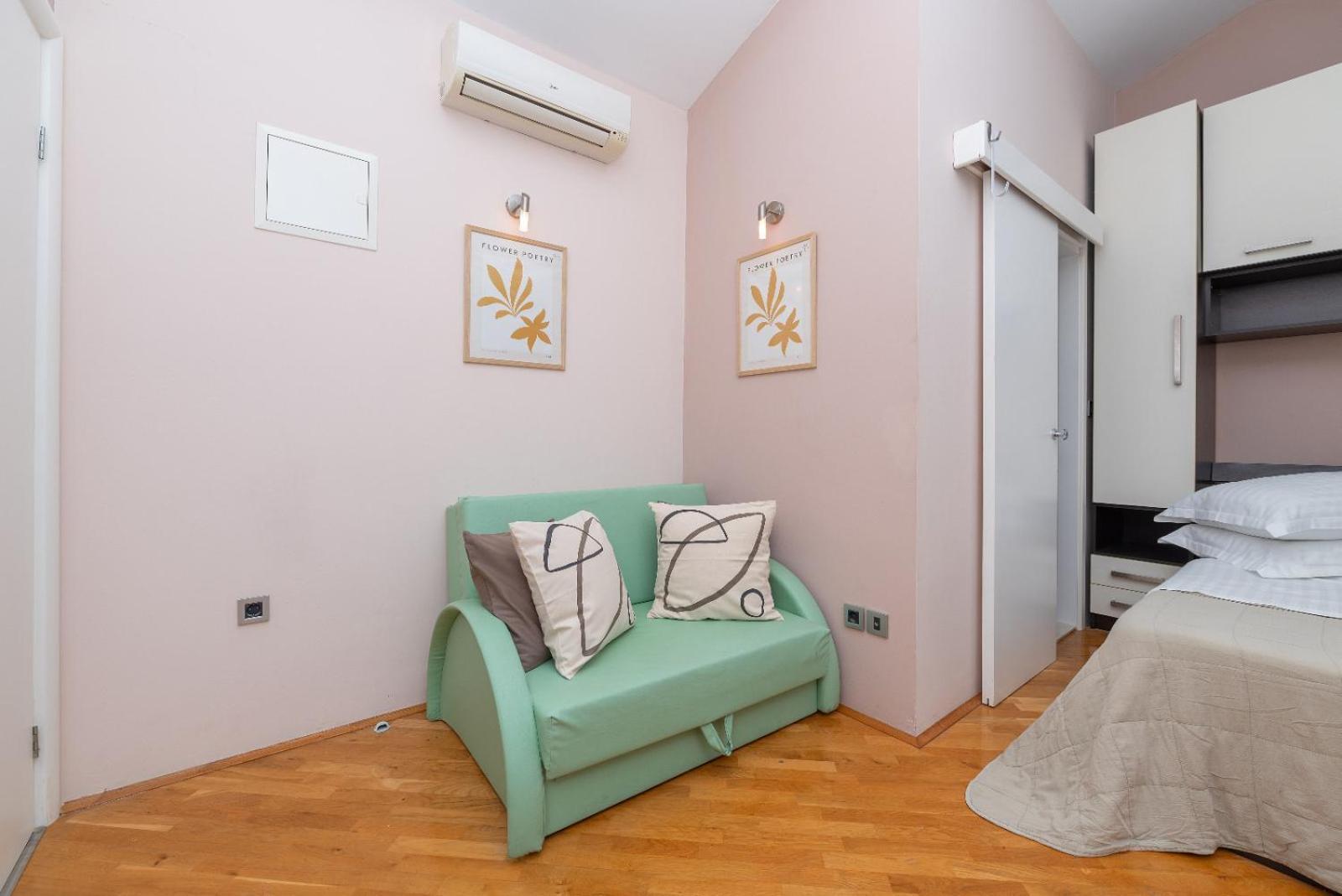 Apartments Luka Toni Крвавица Экстерьер фото